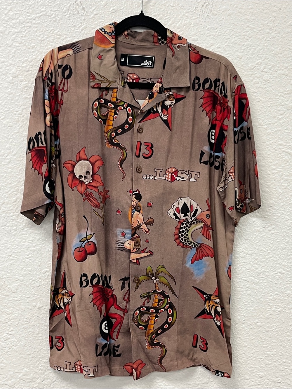 Lost Men's Casual Button Down Shirt - Traditional Tattoo Graphics
#1319